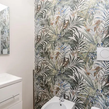 Casa de hóspedes The Queen In By Wonderful Italy 3*